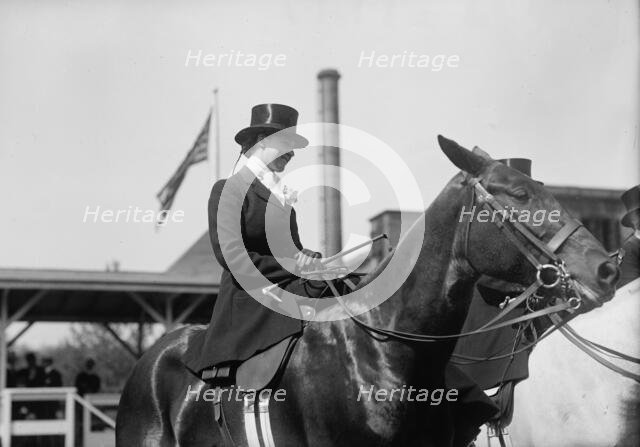 Elkins, Katharine; Mrs. William F. Hitt - Horse Show, 1912. Creator: Harris & Ewing.