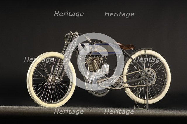 Harley Davidson Racer 1913. Artist: Simon Clay.