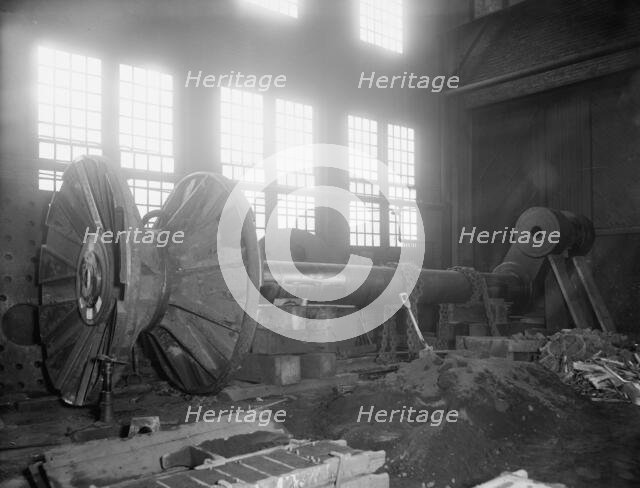Shafting for new Detroit & Cleveland Navigation Co. steamer, (1907?). Creator: Unknown.