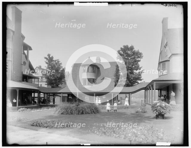 Wentworth Hall and cottages, Jackson, N.H., between 1890 and 1901. Creator: Unknown.