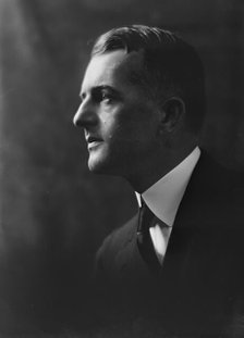 Commander F.H. Poteet, portrait photograph, 1919 Nov. 4. Creator: Arnold Genthe.