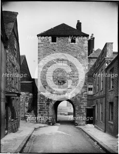 West Gate, City of Southampton, 1906. Creator: London Midland and Scottish Railway.