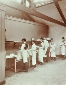 Scullery practice, Sailors' Home School of Nautical Cookery, London, 1907. Artist: Unknown.