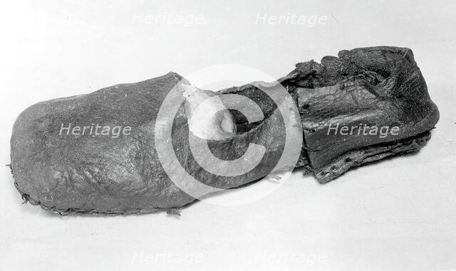 Shoe, England, 16th century. Creator: Unknown.