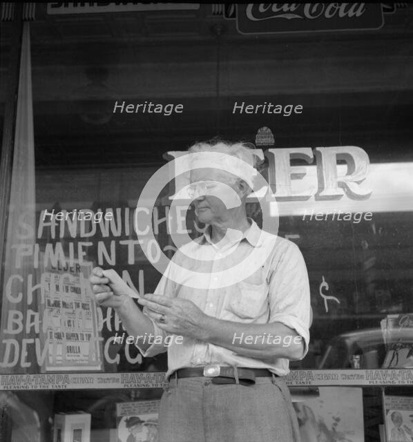 Man who was mayor of Siler City, North Carolina, twenty five years ago, 1939. Creator: Dorothea Lange.