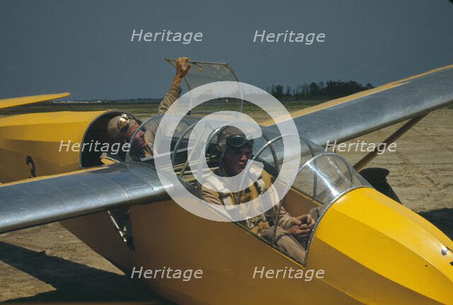 Marine lieutenants, glider pilots in training at Page Field, Parris Island, S.C., 1942. Creator: Alfred T Palmer.