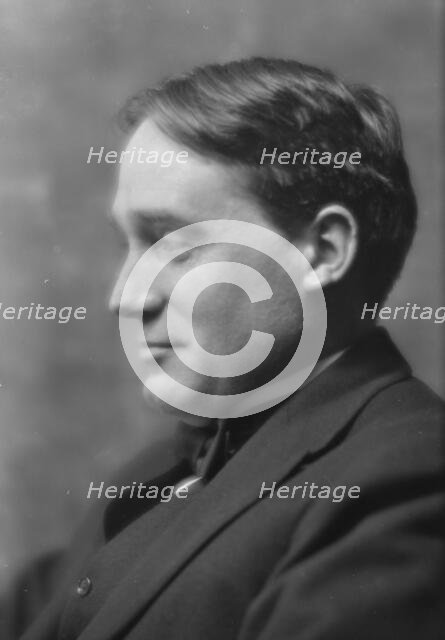 Barker, Granville, Mr., portrait photograph, 1915 Feb. 26. Creator: Arnold Genthe.