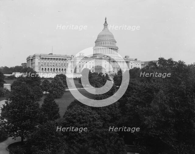 Capitol, Washington, D.C., The, between 1880 and 1897. Creator: William H. Jackson.