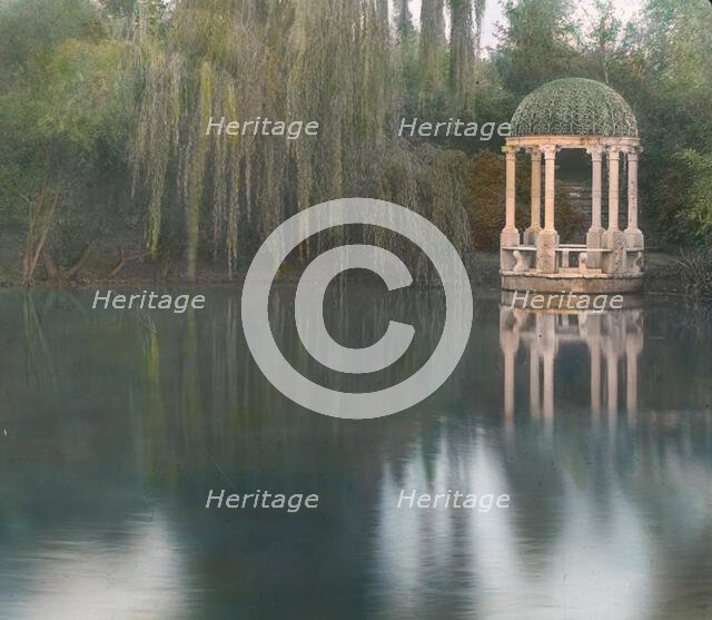 "Drumthwacket," Moses Taylor Pyne House, 354 Stockton Road, Princeton, New Jersey, 1911. Creator: Frances Benjamin Johnston.