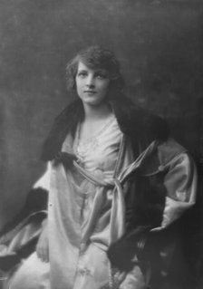 Miss Grace Burt, portrait photograph, 1918 Jan. 19. Creator: Arnold Genthe.