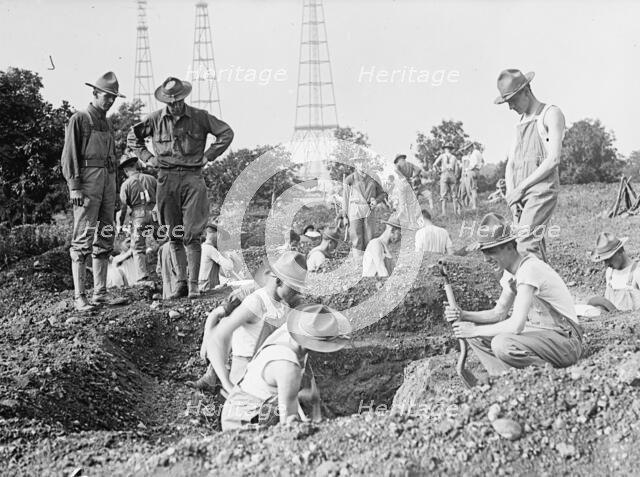 Camp, 1917 or 1918. Creator: Harris & Ewing.