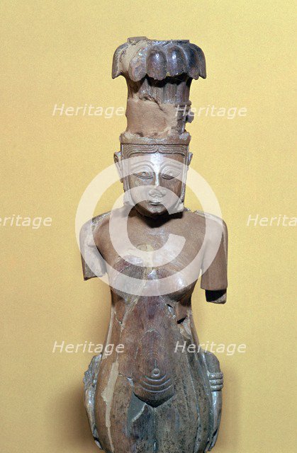 Ivory Phoenician figurine of a woman, 8th century BC. Artist: Unknown