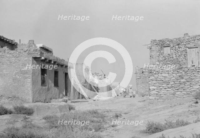 Acoma, New Mexico area views, between 1899 and 1928. Creator: Arnold Genthe.