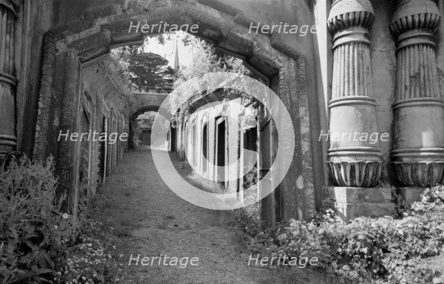 The Egyptian Avenue, Highgate Cemetery, London, 1945-1980. Artist: Eric de Maré