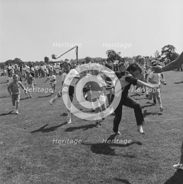 Laing Sports Ground, Rowley Lane, Elstree, Barnet, London, 21/06/1986. Creator: John Laing plc.