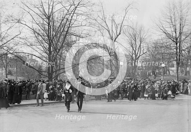 Easter Egg Rolling, White House, 1914. Creator: Harris & Ewing.