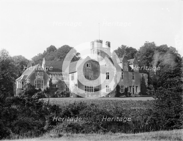 Bisham Abbey, Bisham, Berkshire, 1885. Artist: Henry Taunt