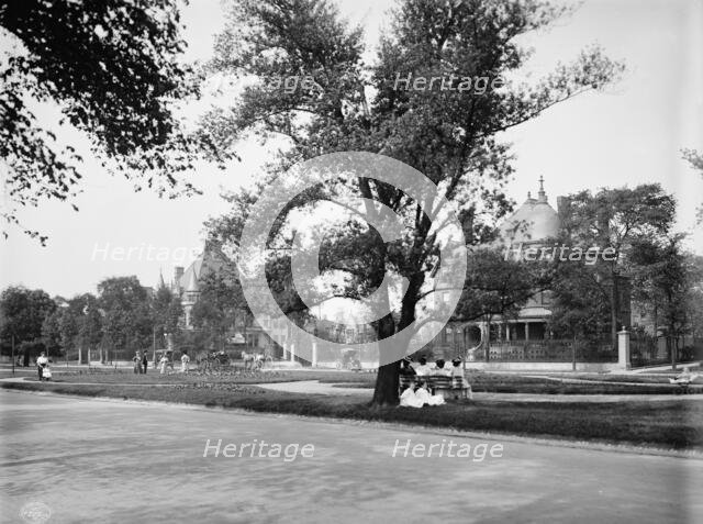 Drexel Boulevard, Chicago, Ill., c1907. Creator: Unknown.
