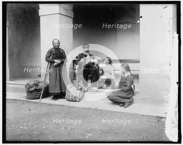 Red Cross, between 1910 and 1920. Creator: Harris & Ewing.