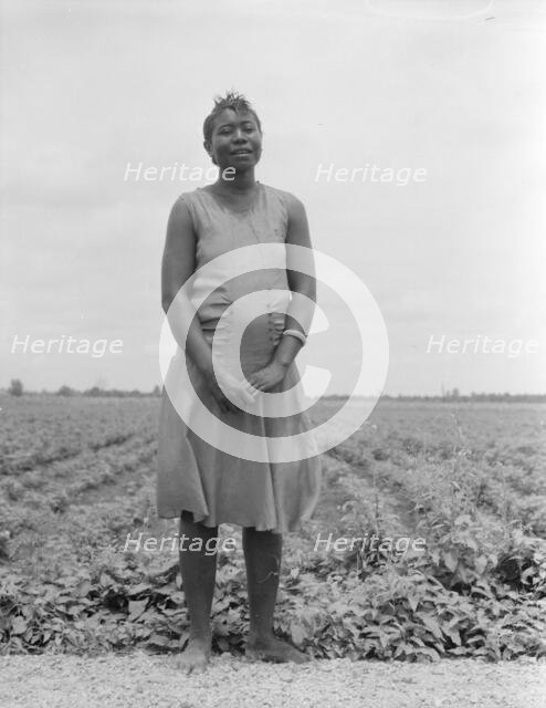 Negro woman who has never been out of Mississippi, 1936. Creator: Dorothea Lange.