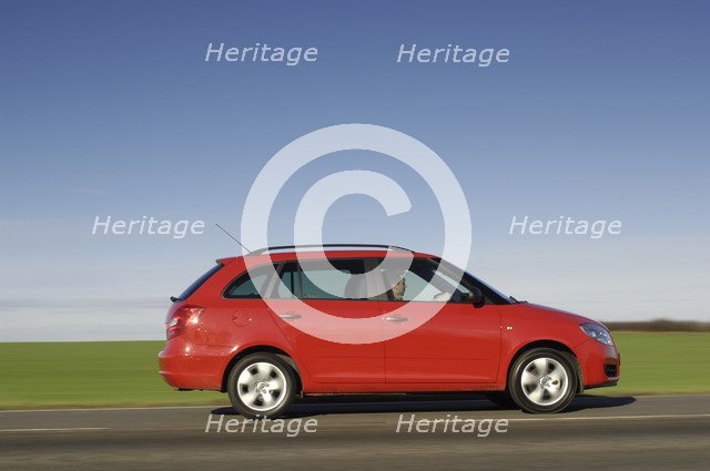 Skoda Fbia Estate  HTP 1-2  2007. Artist: Simon Clay.