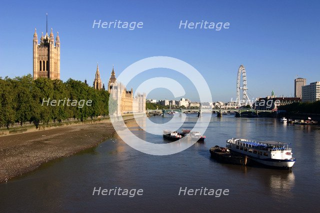 River Thames, Houses of Parliament and The London Eye, London.