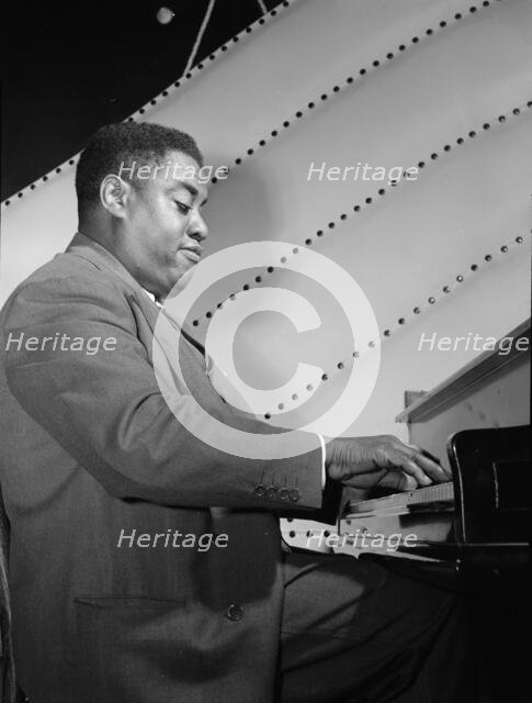 Portrait of Art Tatum, Vogue Room, New York, N.Y., 1946. Creator: William Paul Gottlieb.