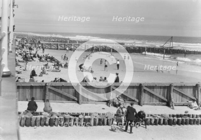 New York City views, Long Beach, 1927 Creator: Arnold Genthe.