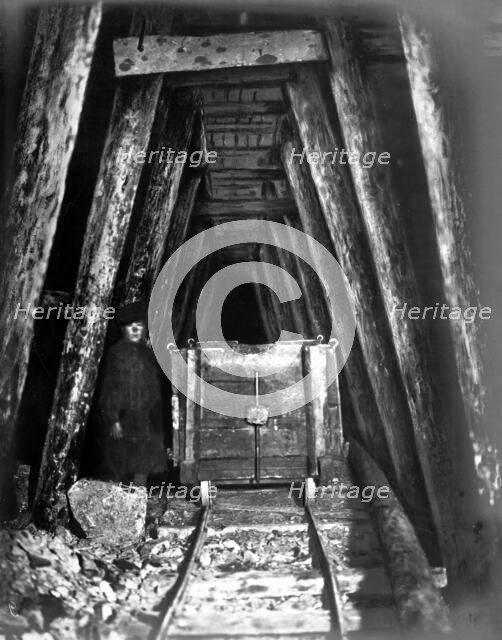 Working in the Tunnell, 1900-1904. Creator: Unknown.