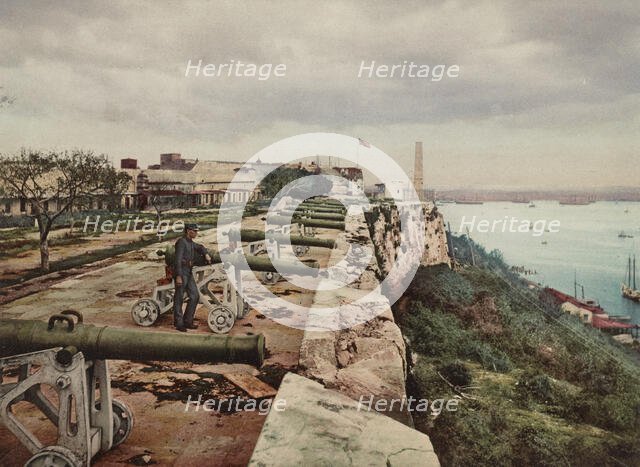 El parapeto de la Cabana, Habana, c1900. Creator: William H. Jackson.