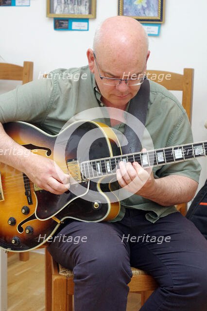 Colin Oxley, Eriko Ishihara Trio, Clocktower Cafe, Croydon, London, August 2024. Creator: Brian O'Connor.