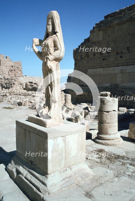 Statue of a Parthian princess, Hatra (Al-Hadr), Iraq, 1977.
