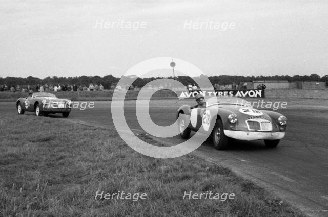 MGA Twin Cam, Dixon. 1959 Silverstone 6 hour. Creator: Unknown.