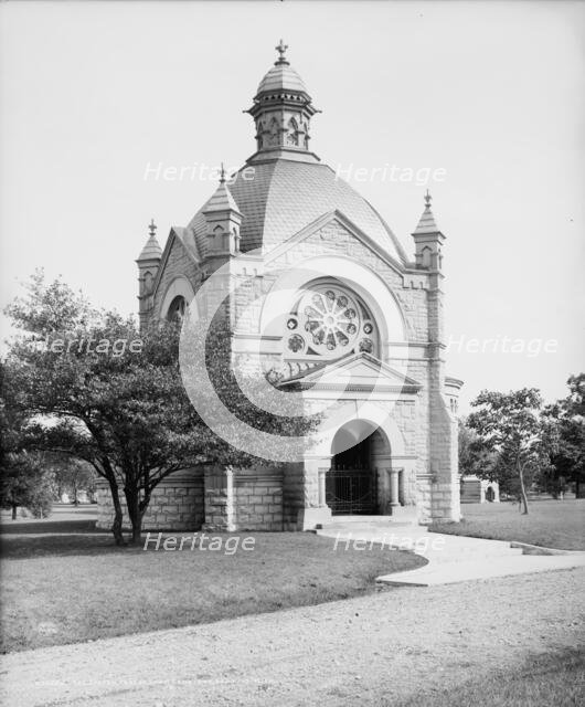 The Chapel, Forest Lawn Cemetery, Saginaw, Mich., between 1900 and 1910. Creator: Unknown.