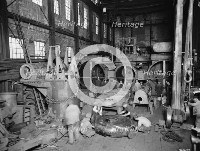 Str. no. 190, main engine in shop, 3 cyln. compound-inclined type, between 1910 and 1920. Creator: William H. Jackson.