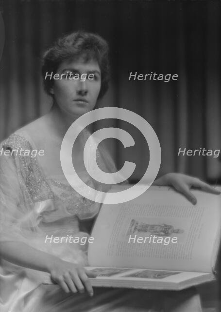 Rand, Florence, portrait photograph, 1913 or 1914. Creator: Arnold Genthe.