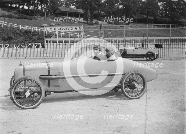 Enfield-Allday of AC Bertelli at the JCC 200 Mile Race, Brooklands, 1922. Artist: Bill Brunell.