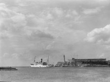 Travel views of Cuba and Guatemala, between 1899 and 1926. Creator: Arnold Genthe.