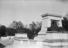 Grant Memorial at Capitol - Lions Around Pedestal For Grant Statue, 1917. Creator: Harris & Ewing.