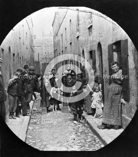Residents of Little Collingwood Street, Bethnal Green, c1902. Artist: John Galt