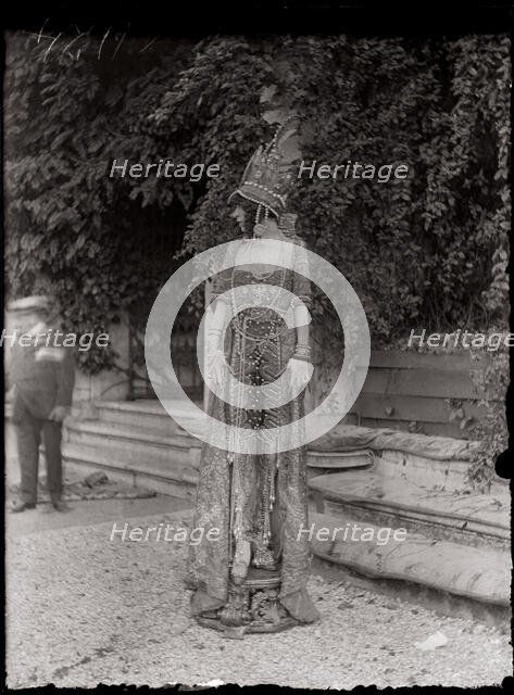 Marchesa Luisa Casati at Palazzo Venier dei Leoni, 1913. Creator: Fortuny y Madrazo, Mariano (1871-1949).