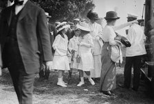 Children of H.P. Whitney, between c1910 and c1915. Creator: Bain News Service.