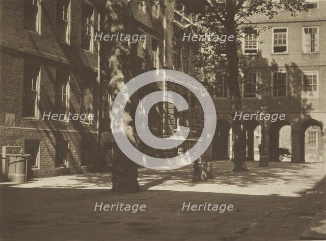 The pump court, the Temple. From the album: Photograph album - London, 1920s. Creator: Harry Moult.