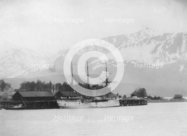 Steamer U.S.R.C. McCollough [i.e. McCulloch], between c1900 and 1915. Creator: Unknown.
