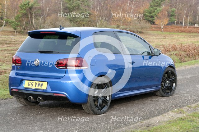 2011 Vokswagen Golf R Tsi Artist: Unknown.