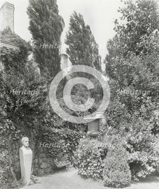 Unidentified house and garden, between 1910 and 1935. Creator: Frances Benjamin Johnston.