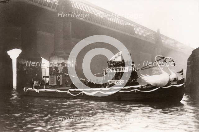 Cocoa barge, York, Yorkshire,  1898. Artist: Unknown