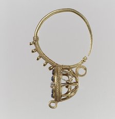 Earring, Langobardic or Byzantine (?), 6th-7th century. Creator: Unknown.