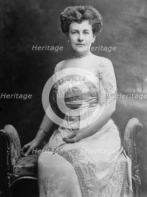 Mrs. Clinton Backus, between c1910 and c1915. Creator: Bain News Service.