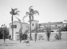 Unidentified building possibly associated with Metro-Goldwyn-Meyer Corp., between 1911 and 1942. Creator: Arnold Genthe.